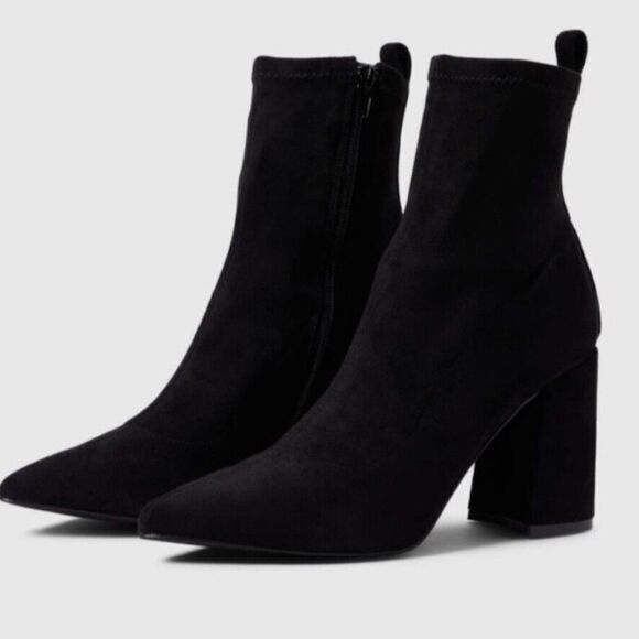 Steve Madden Falona Black Faux Suede Sock Booties Block Heel Size 10 - Picture 1 of 9
